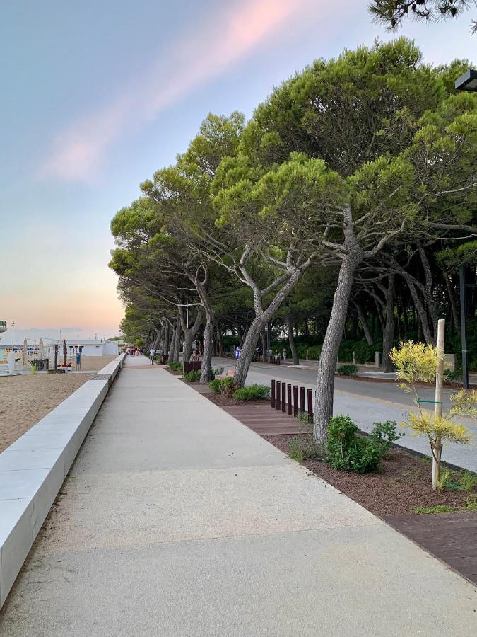 Olaszelmeny Beach Caravans Lignano Sabbiadoro Exterior foto
